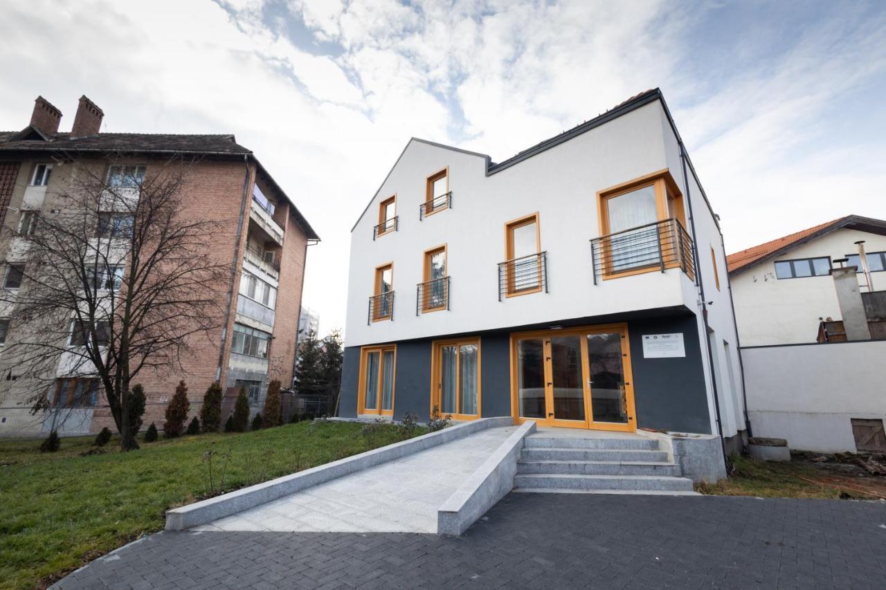 Merkur Apartments - Self Check-In Miercurea Ciuc Dış mekan fotoğraf